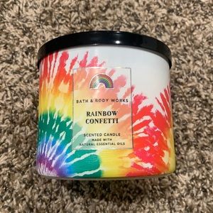 Bath and Body Works Rainbow Cereal Candle